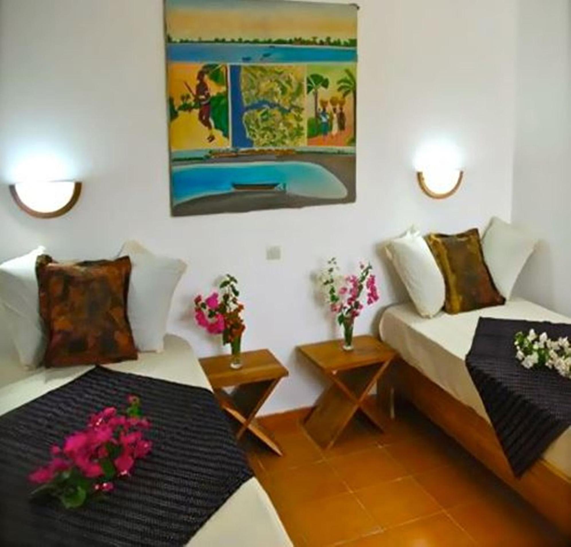 Casa Motel Ziguinchor Zewnętrze zdjęcie
