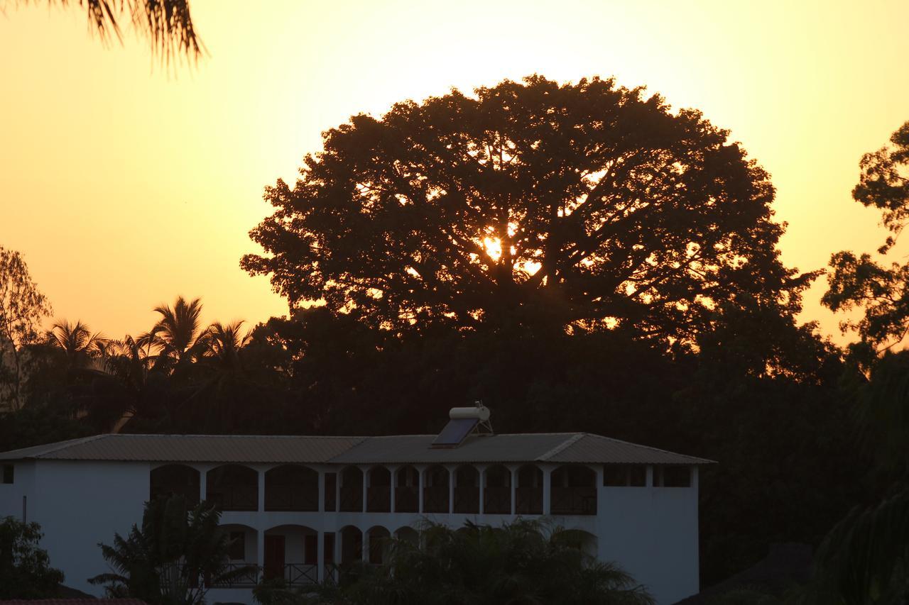 Casa Motel Ziguinchor Zewnętrze zdjęcie
